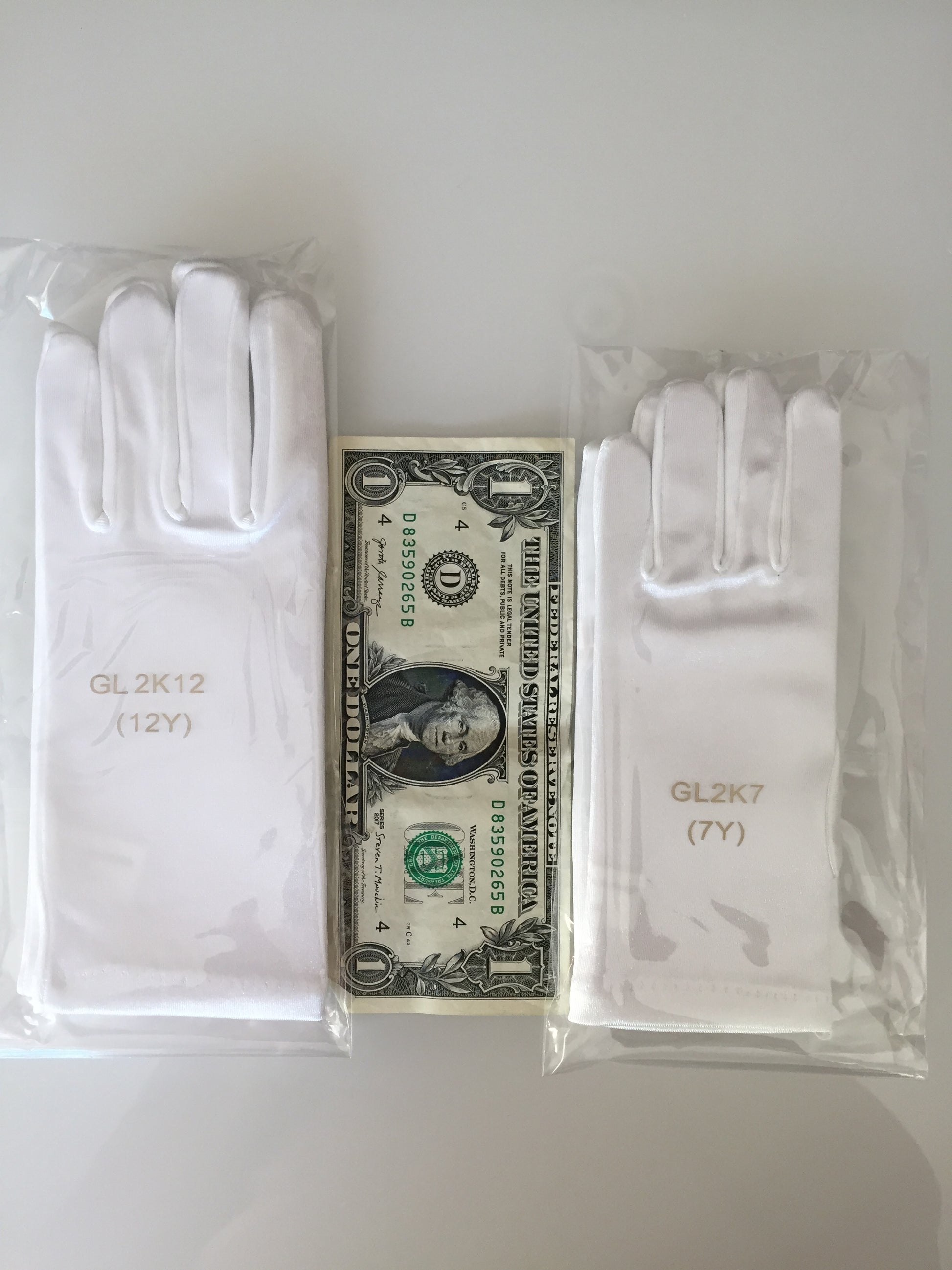 Girl's Short Satin Gloves - sizing help